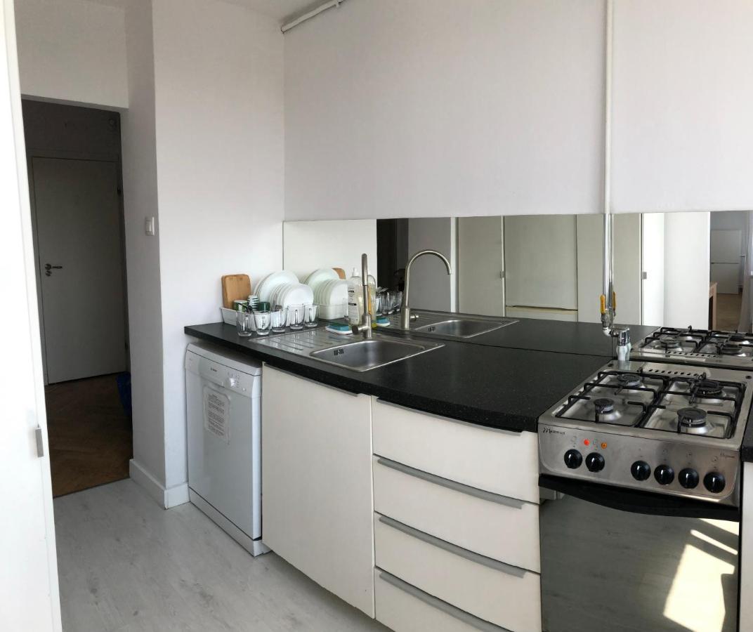 Apartment Swietojerska Varşova Dış mekan fotoğraf